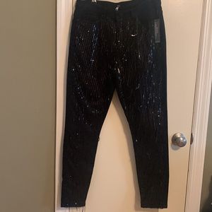 VENUS Black Jeans w/Hanging Sequins in front (NWT)